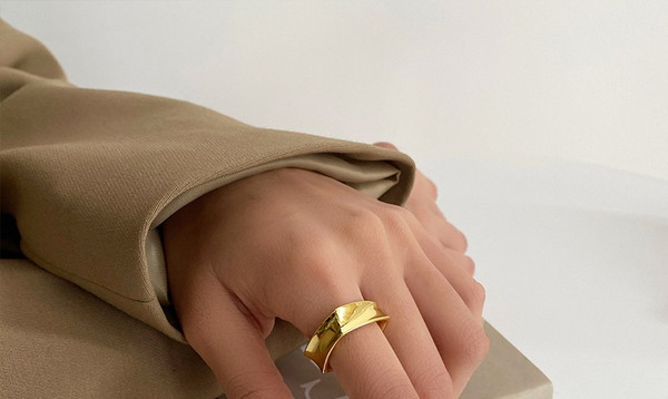 Női hétköznapi gyűrű sima széles modell