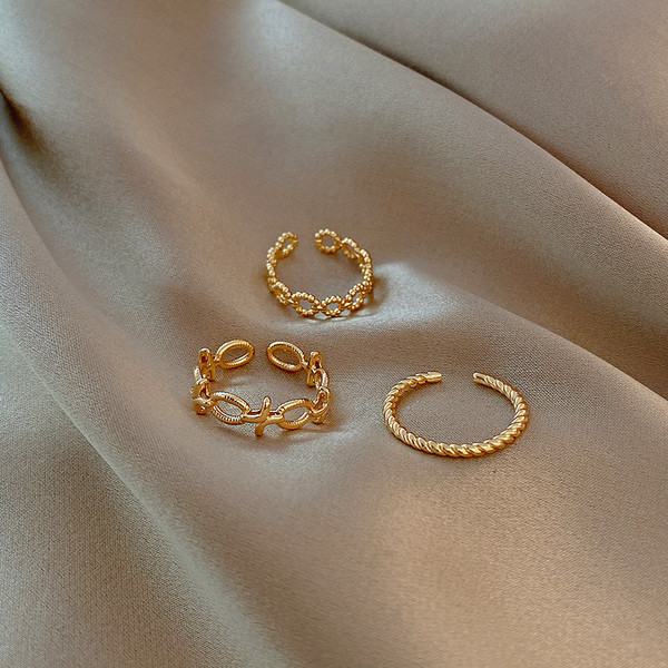 Γυναικείο σετ από τρία δαχτυλίδια 