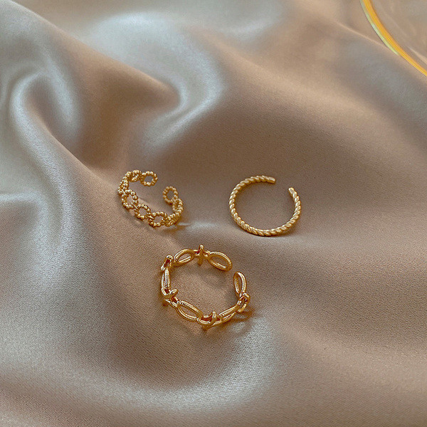 Γυναικείο σετ από τρία δαχτυλίδια 