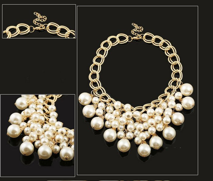 Moodne naiste komplekt kõrvarõngaid ja pärlitega kaelakee