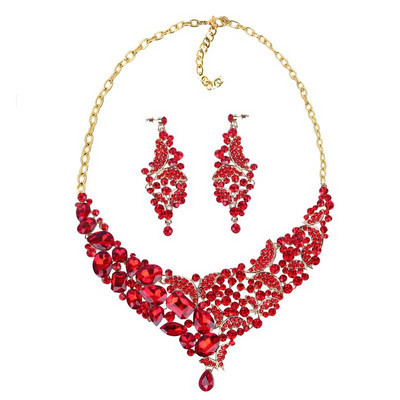 Naiste kivide ja kõrvarõngastega kaelakee komplekt