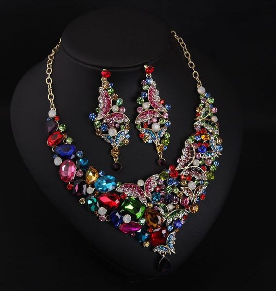 Naiste kivide ja kõrvarõngastega kaelakee komplekt
