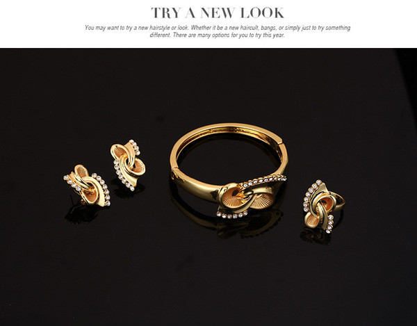 Stílusos női gyűrűs nyaklánc karkötő és fülbevaló szett