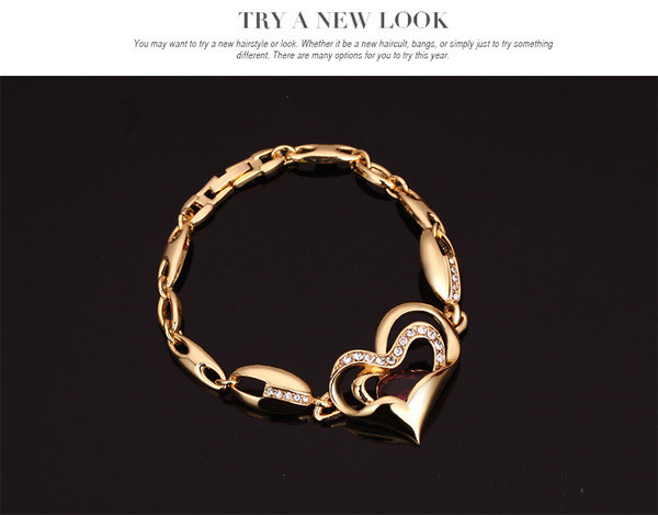 Moodne komplekt käevõru-sõrmuskõrvarõngaste ja südametega kaelakeega