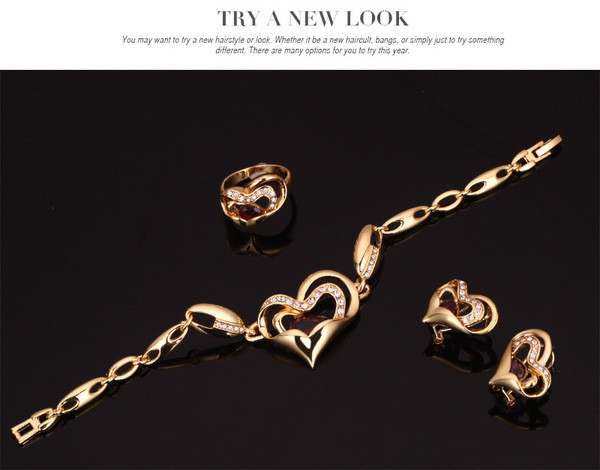 Moodne komplekt käevõru-sõrmuskõrvarõngaste ja südametega kaelakeega