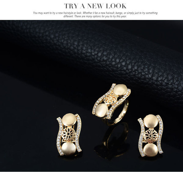 Elegantne sõrmuse käevõru kõrvarõngaste ja kaelakee komplekt