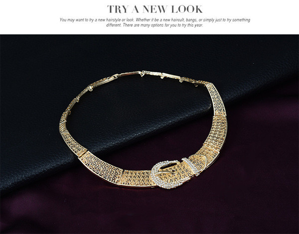 Elegáns női karkötő fülbevaló nyaklánc és gyűrű szett