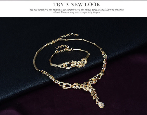 Divatos női nyaklánc gyűrűs fülbevaló és karkötő szett