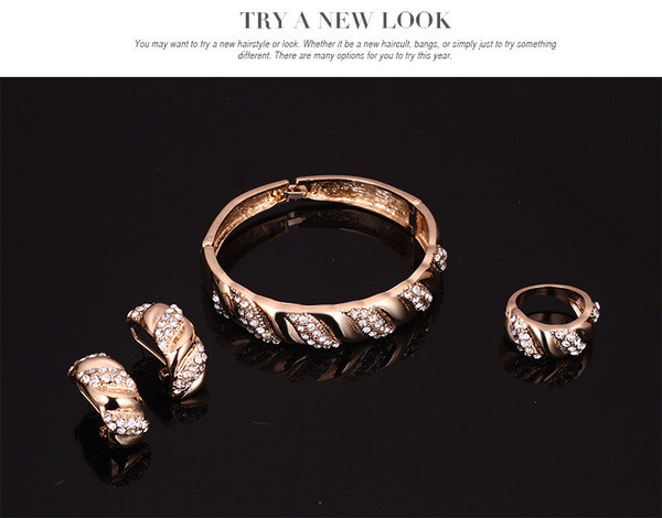 Elegantne naiste komplekt kaelakee käevõru kõrvarõngad ja sõrmus