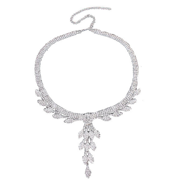 Elegantne naiste kõrvarõngaste ja kaelakee komplekt