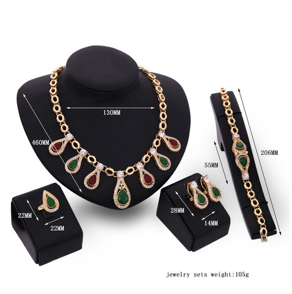 Naiste komplekt kaelakee käevõru sõrmust ja kõrvarõngaid