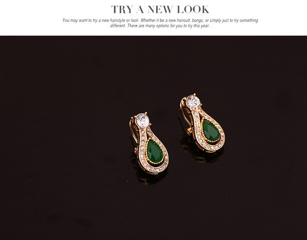 Naiste komplekt kaelakee käevõru sõrmust ja kõrvarõngaid