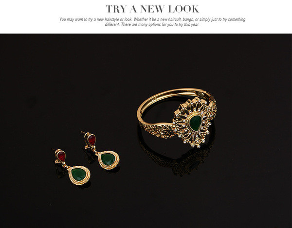 Moekas naiste komplekt kaelakee käevõru sõrmust ja kõrvarõngaid