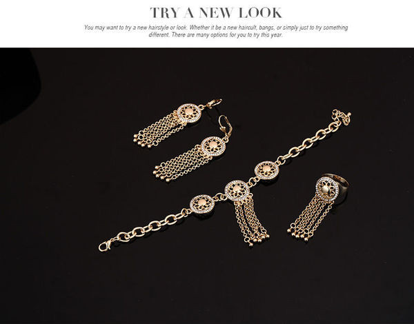 Stiilne kaelakee sõrmuse käevõru ja kõrvarõngaste komplekt