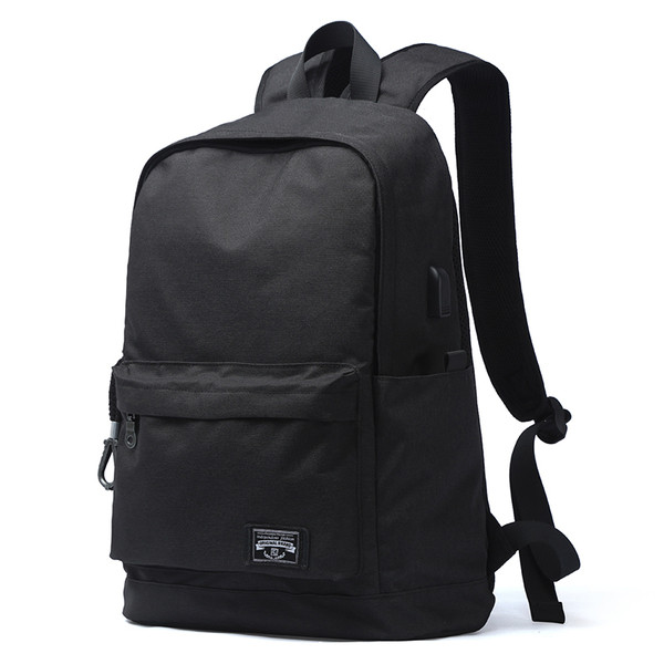 Lezser férfi hátizsák fekete színű cipzárral