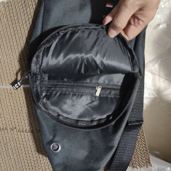 Meeste väike tekstiilist seljakott