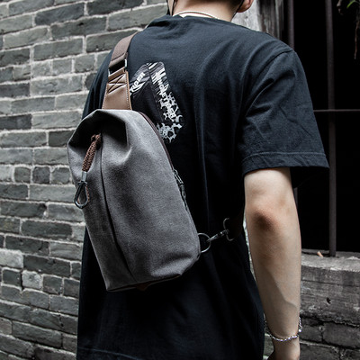 Kahes värvitoonis lukuga igapäevane meeste seljakott