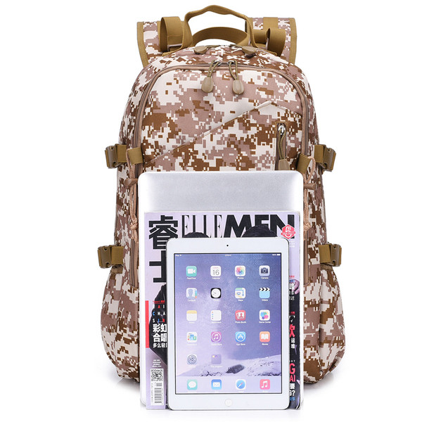 Laiade rihmade ja taskutega vabaaja naistekott