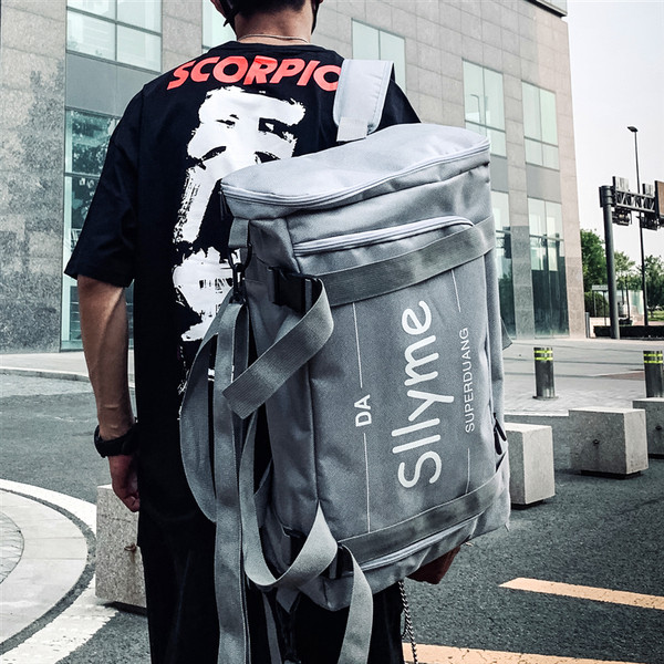 Férfi napi hátizsák felirattal