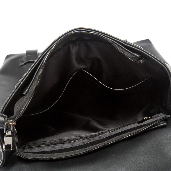 Napi férfi bőr hátizsák cipzárral