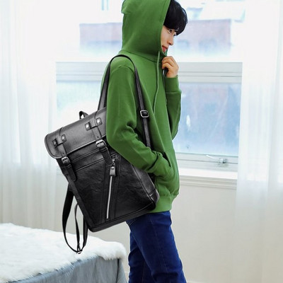 Férfi bőr hátizsák cipzárral és öko-bőr pántokkal