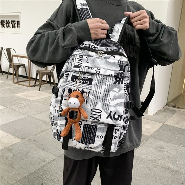 Ανδρικό καθημερινό σακίδιο καμουφλάζ με τρισδιάστατο στοιχείο