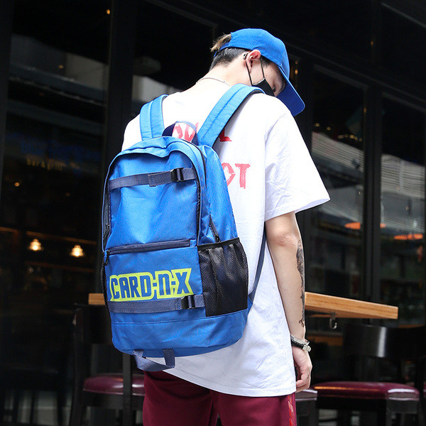 Mindennapi férfi textil hátizsák rátéttel és zsebbel