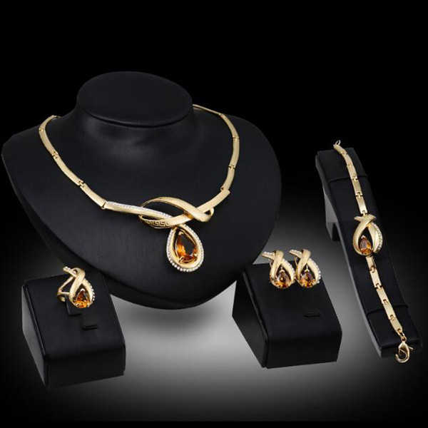 Modern fülbevaló nyaklánc karkötő és gyűrű készlet