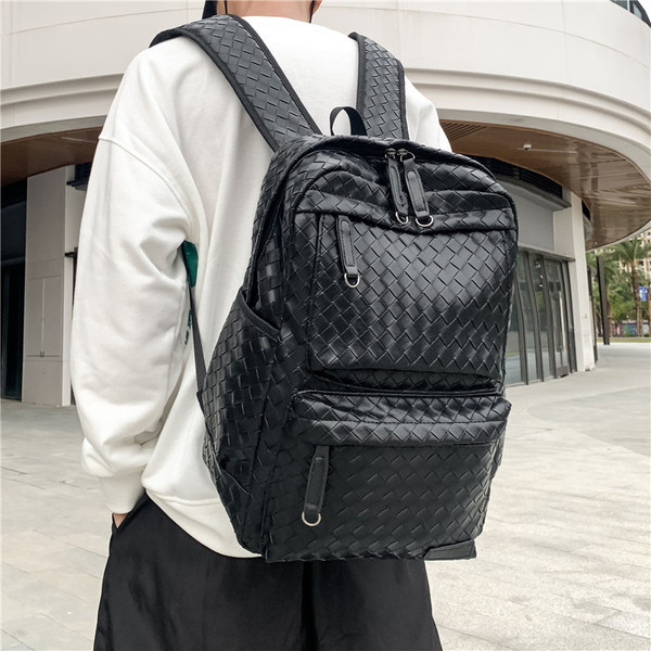 Férfi bőr hátizsák cipzárral-két modell