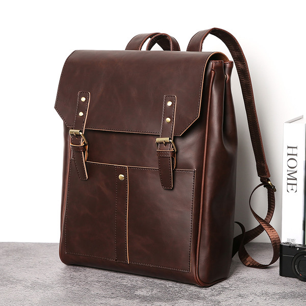 Retro stílusú férfi bőr hátizsák