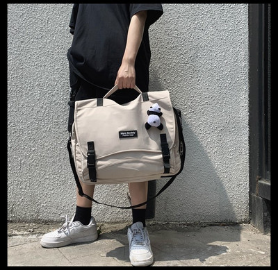 Meestele sobiv multifunktsionaalne 3D-elemendiga reisiseljakott