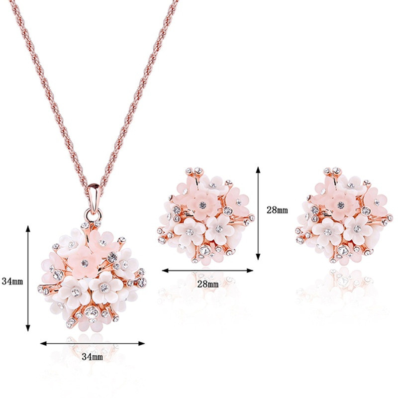 Καθημερινό σετ κολιέ και σκουλαρίκια με διακοσμητικά λουλούδια