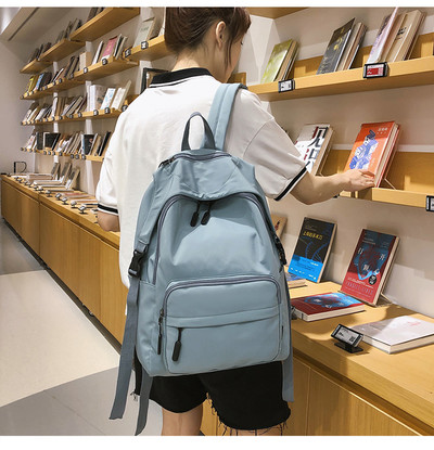 Férfi napi hátizsák cipzárral és elülső zsebbel több színben