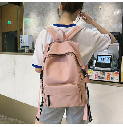 Férfi napi hátizsák cipzárral és elülső zsebbel több színben