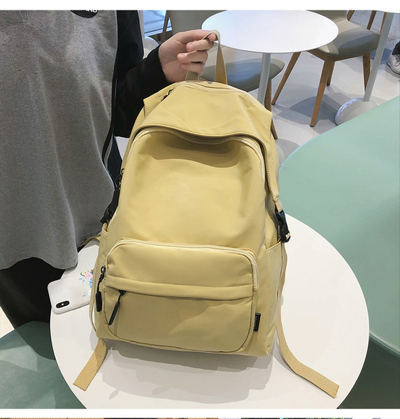 Férfi napi hátizsák cipzárral és elülső zsebbel több színben