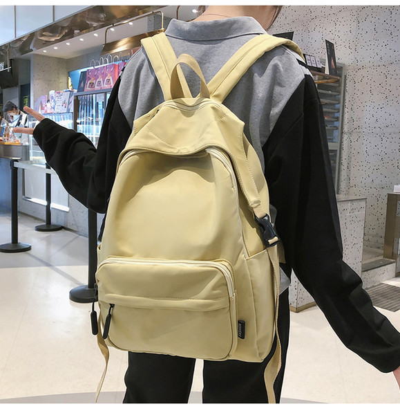 Férfi napi hátizsák cipzárral és elülső zsebbel több színben