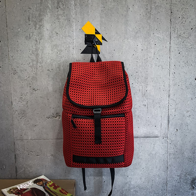 Novi model svakodnevnog muškog ruksaka s džepom i naramenicama