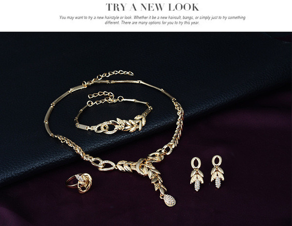 Γυναικείο κομψό σετ σκουλαρίκια και βραχιόλι