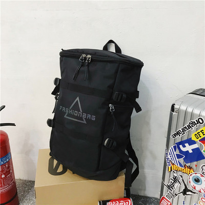 Igapäevane aplikatsiooniga seljakott meestele – sobib reisimiseks