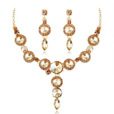Stílusos női nyaklánc és hosszú fülbevaló szett díszkövekkel