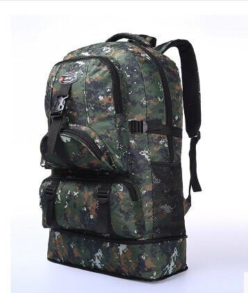 Sülearvutile sobiv lukuga meeste kamuflaažikott