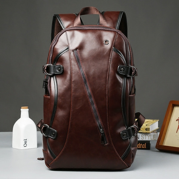 Moodne tõmblukuga nahast meeste seljakott