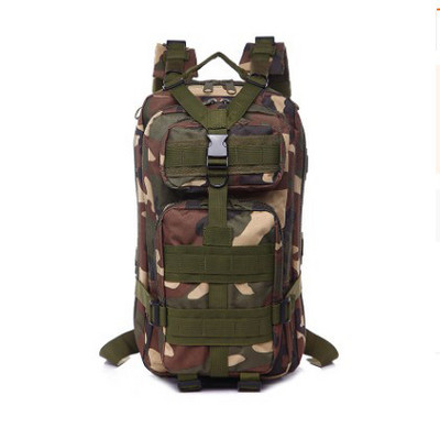 Sportski ruksak s maskirnim uzorkom