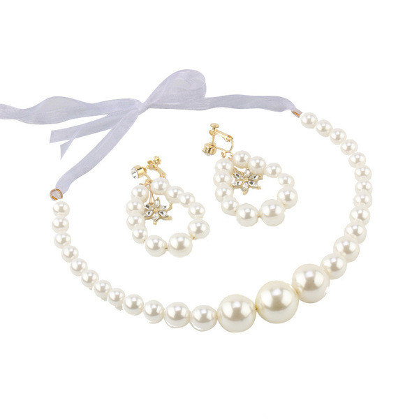 Elegantne pärlitega kaelakee ja kõrvarõngaste komplekt