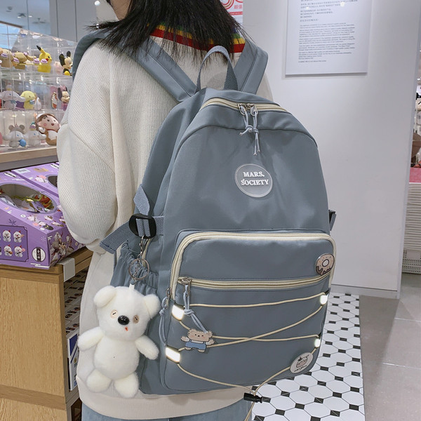 Casual meeste seljakott esitasku ja 3D elemendiga