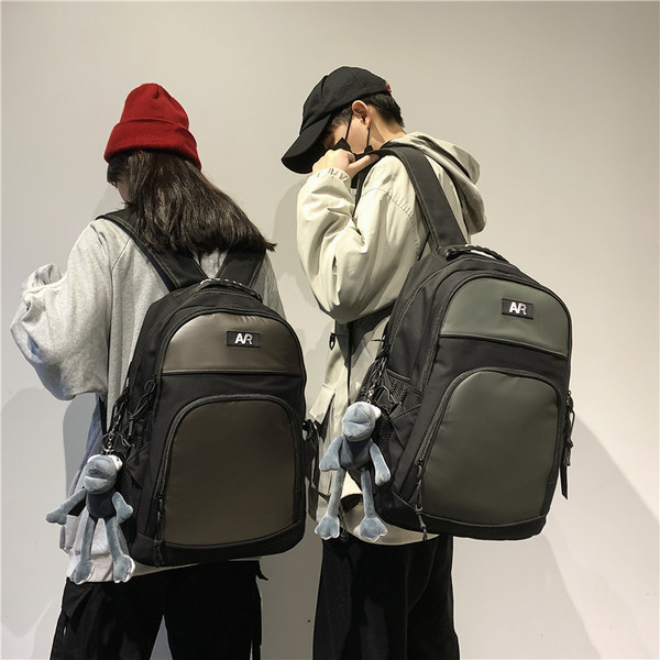 Új modell férfi hátizsák négy színben elülső zsebbel és cipzárral