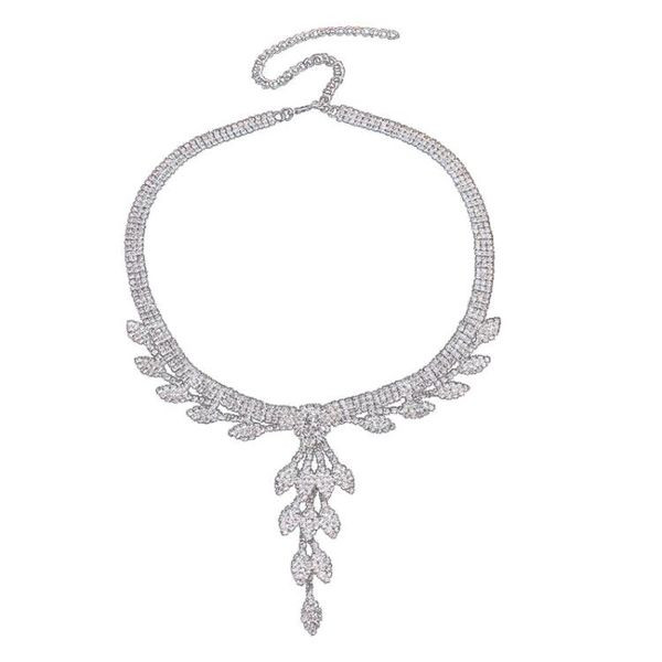 Stílusos nyaklánc és hosszú fülbevaló szett