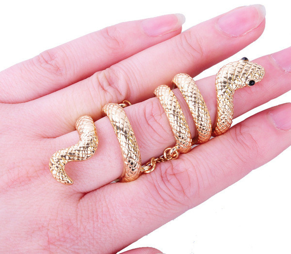 Τρέχον γυναικείο δαχτυλίδι με αλυσίδα