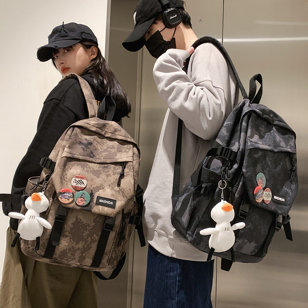 Moodne meeste kamuflaaž-seljakott 3D-elemendiga