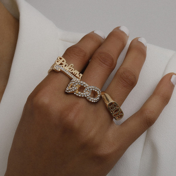 Μοντέρνο σετ  γυναικεία δαχτιλίδια τρία τεμάχια με διακοσμητικές  πέτρες